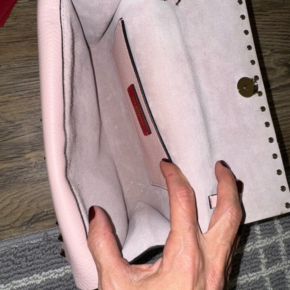 Authentic Valentino Rockstud clutch/crossbody bag. - Picture 10 of 16